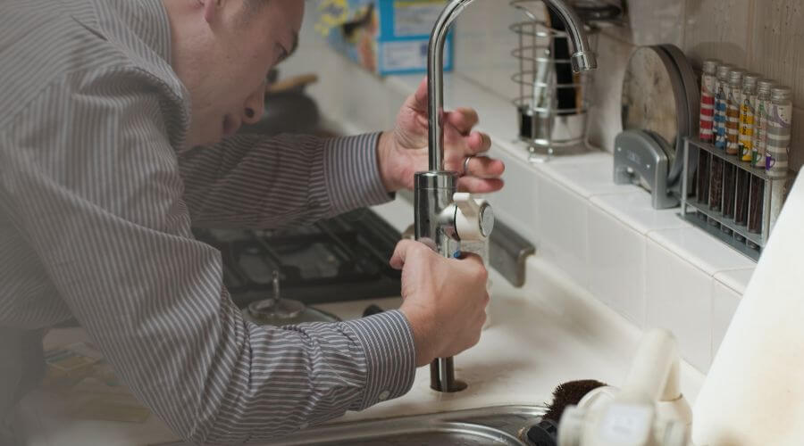 Expert burst pipe repair services in Le Center, MN